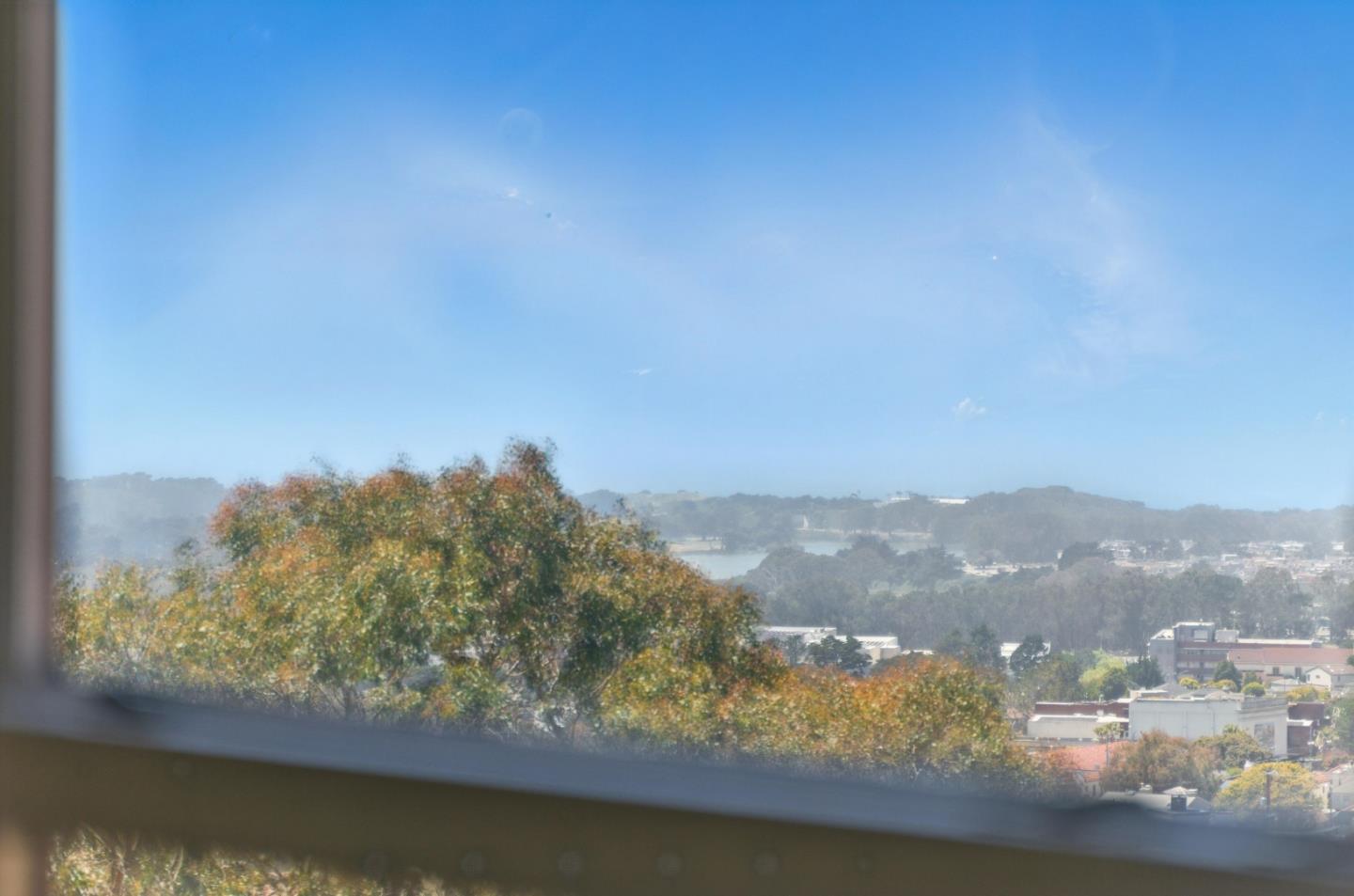 Detail Gallery Image 7 of 65 For 1260 Monterey Blvd, San Francisco,  CA 94127 - 4 Beds | 4 Baths