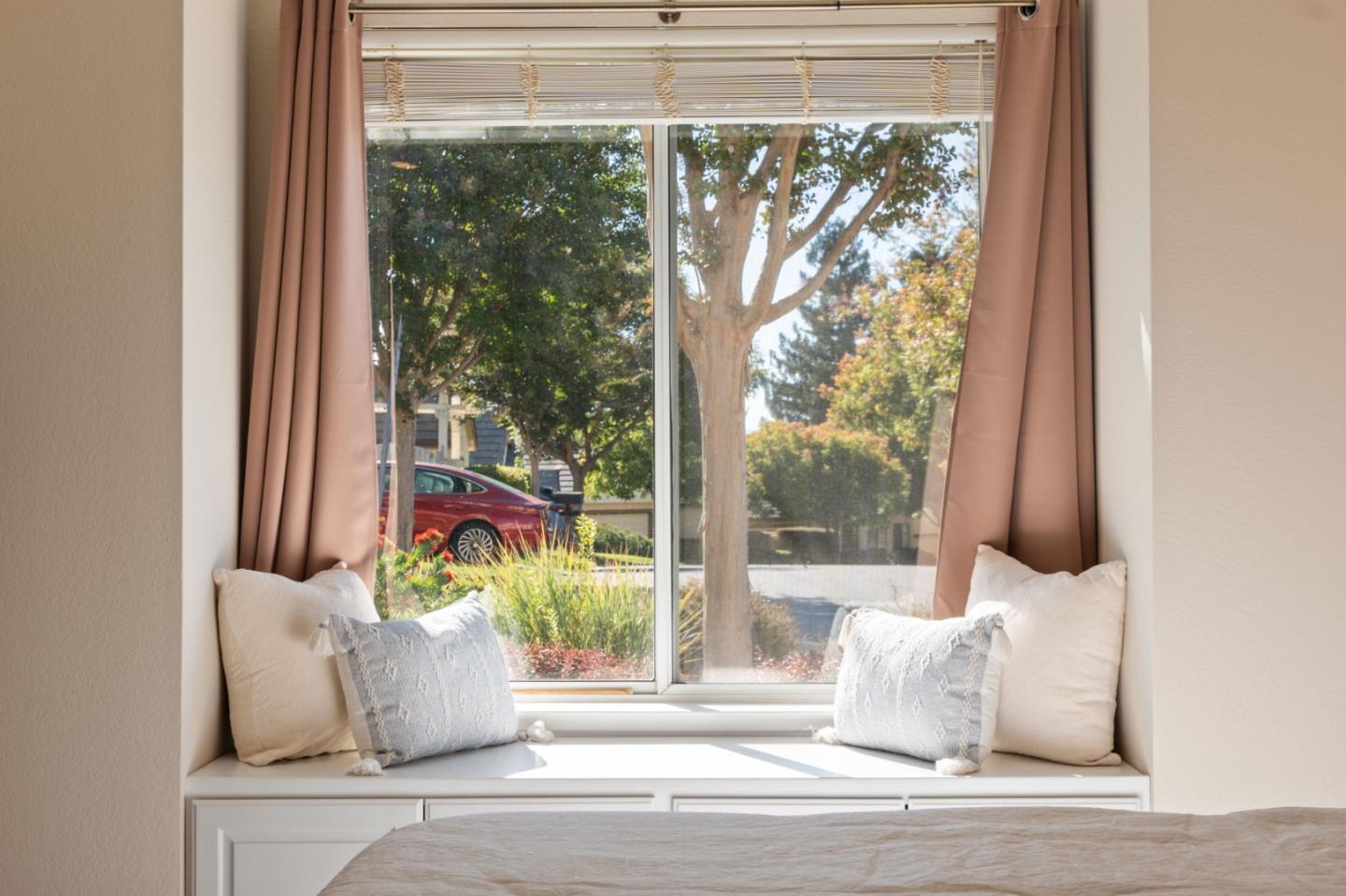 Detail Gallery Image 23 of 49 For 7704 Galloway Dr, San Jose,  CA 95135 - 2 Beds | 2 Baths