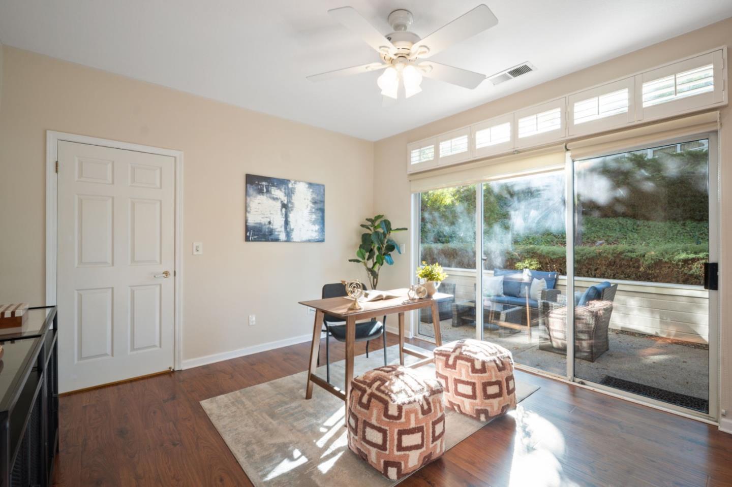 Detail Gallery Image 8 of 49 For 7704 Galloway Dr, San Jose,  CA 95135 - 2 Beds | 2 Baths