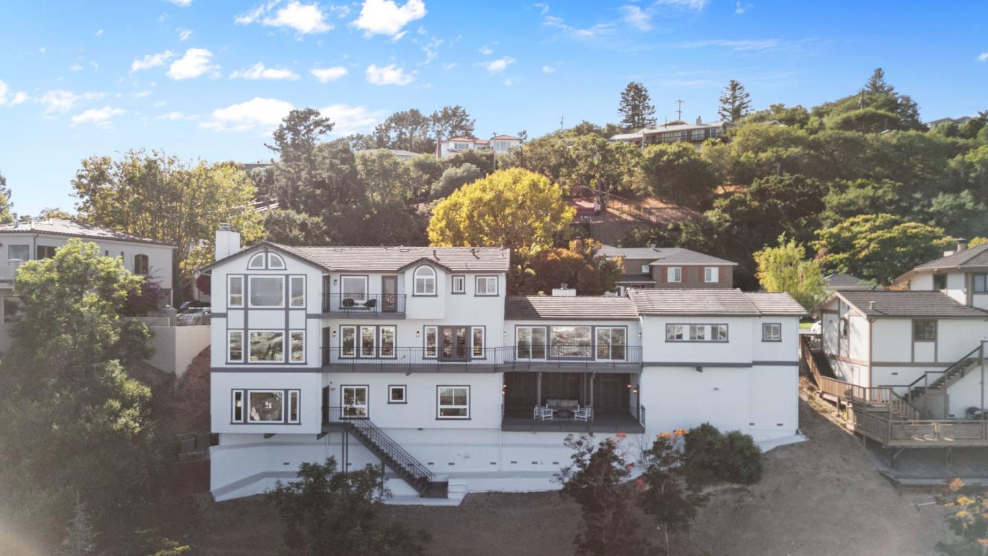 Detail Gallery Image 31 of 31 For 70 Ensenada Rd, San Carlos,  CA 94070 - 5 Beds | 4/1 Baths