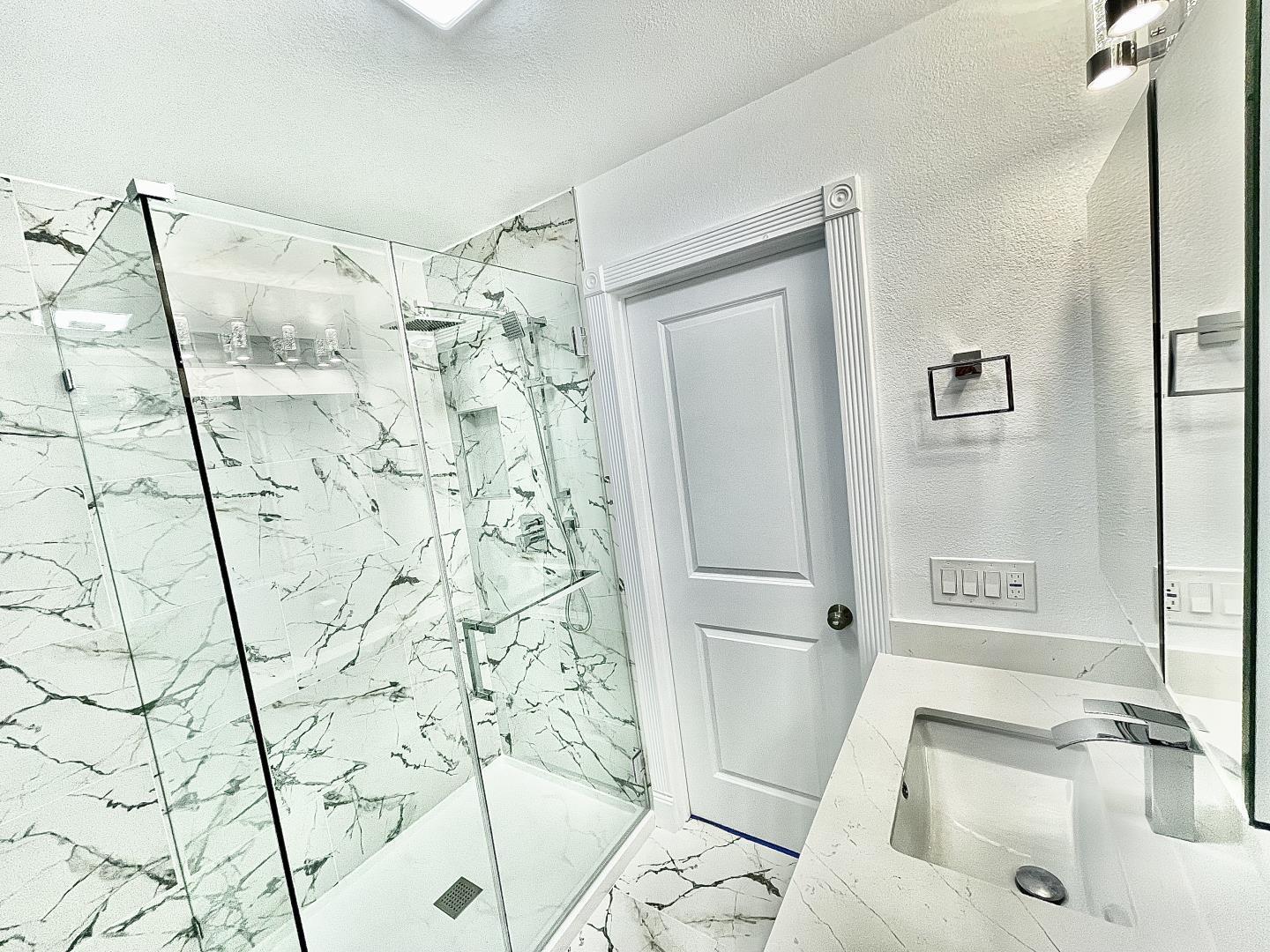 Detail Gallery Image 15 of 29 For 1087 N Abbott Ave, Milpitas,  CA 95035 - 3 Beds | 2 Baths