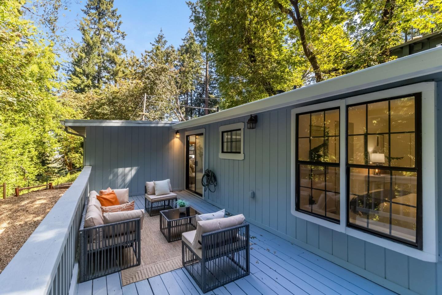 Detail Gallery Image 15 of 56 For 18122 Virginia Dr, Los Gatos,  CA 95033 - 2 Beds | 1 Baths