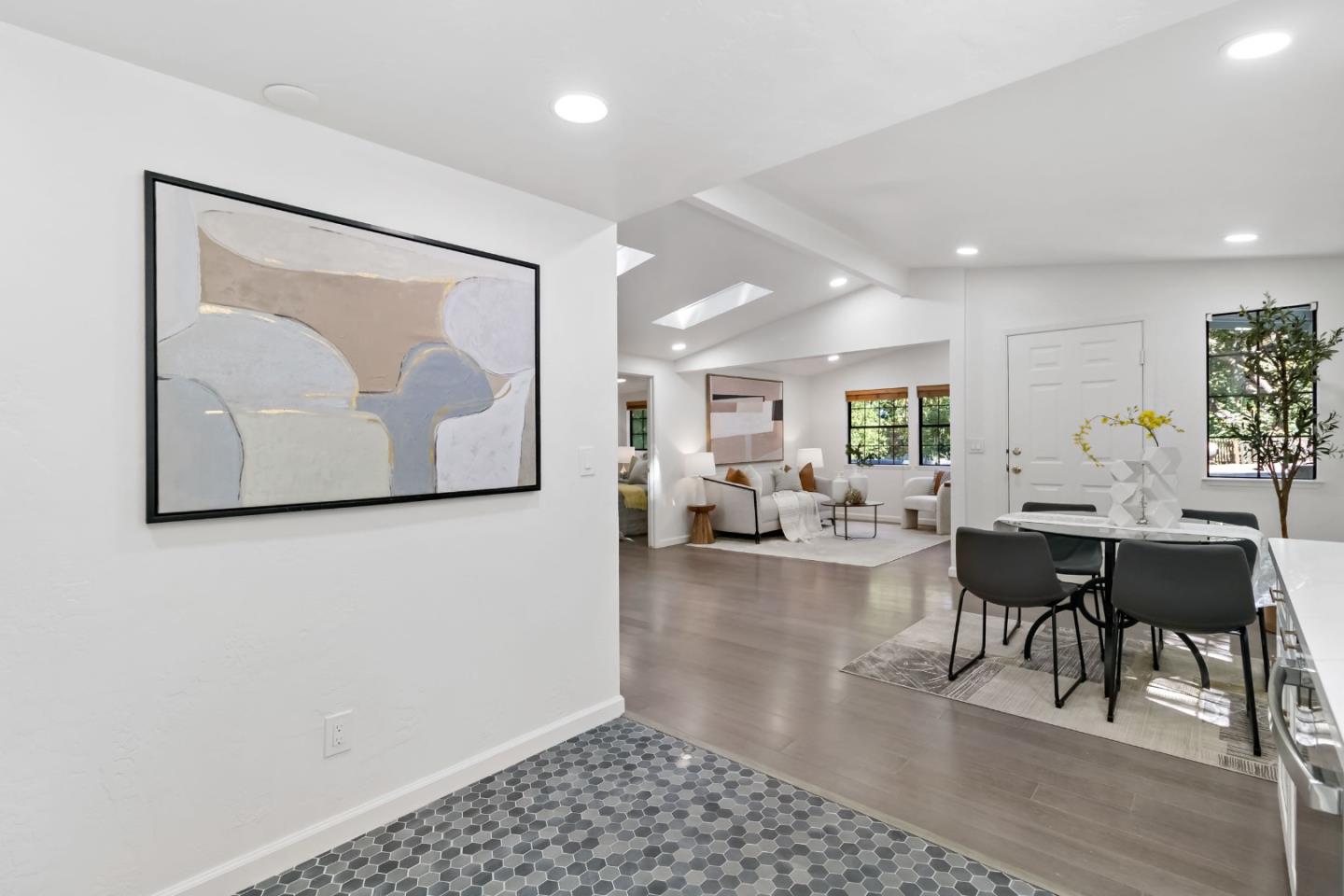 Detail Gallery Image 35 of 56 For 18122 Virginia Dr, Los Gatos,  CA 95033 - 2 Beds | 1 Baths