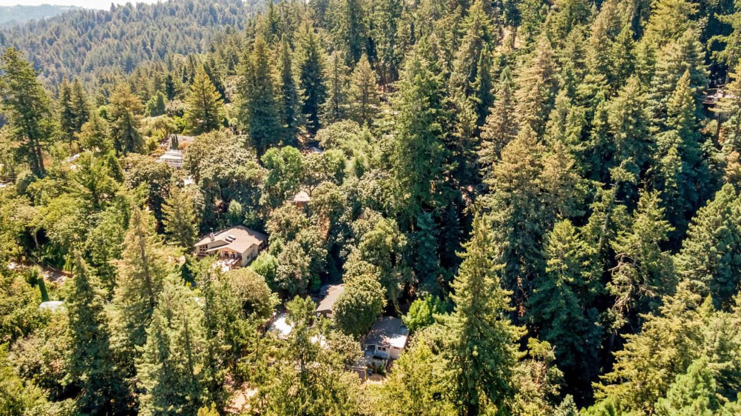 Detail Gallery Image 52 of 56 For 18122 Virginia Dr, Los Gatos,  CA 95033 - 2 Beds | 1 Baths