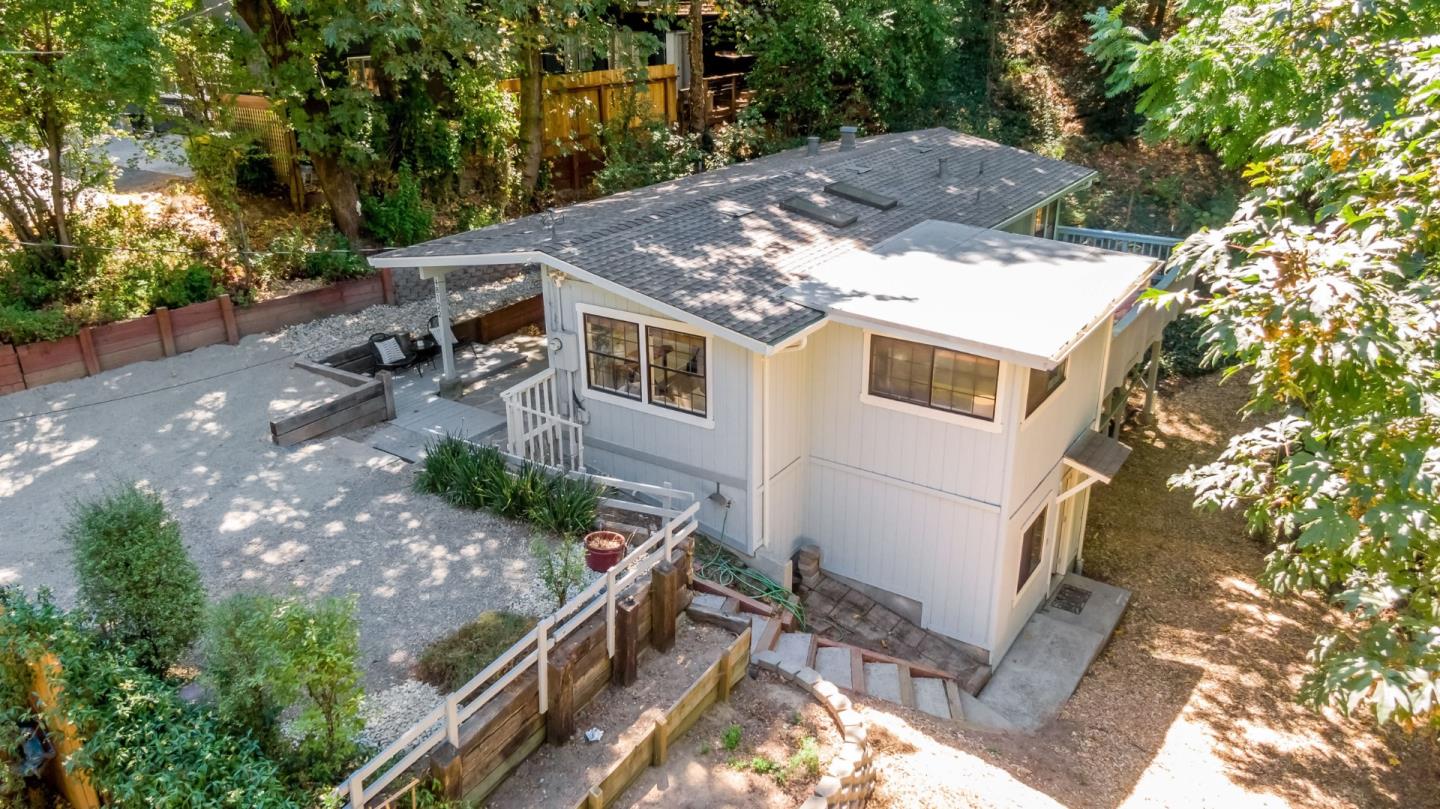Detail Gallery Image 55 of 56 For 18122 Virginia Dr, Los Gatos,  CA 95033 - 2 Beds | 1 Baths