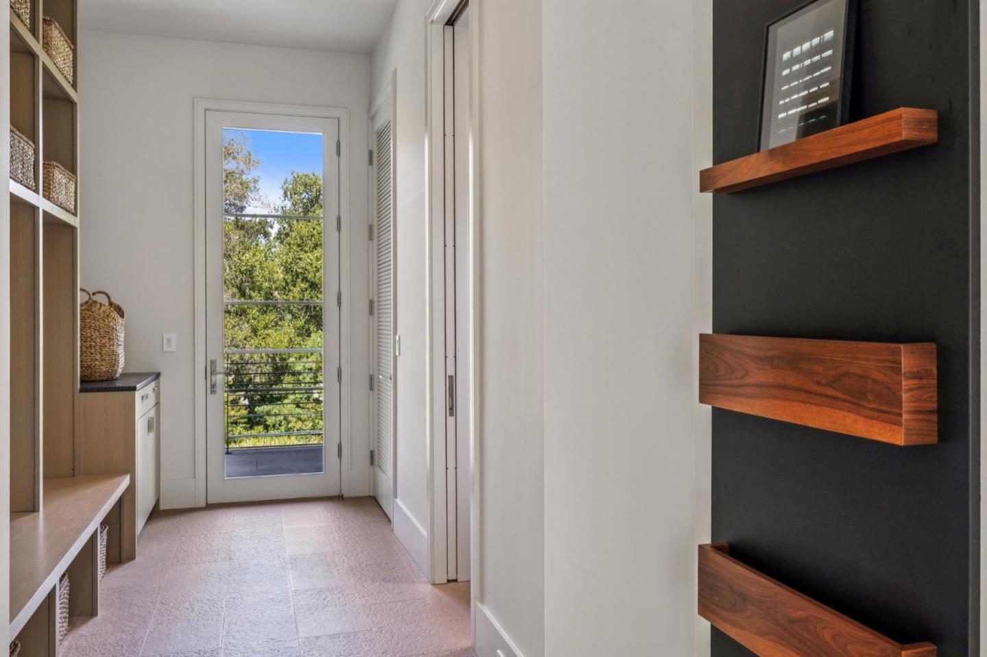 Detail Gallery Image 22 of 60 For 1 Tallwood Ct, Atherton,  CA 94027 - 6 Beds | 6/3 Baths