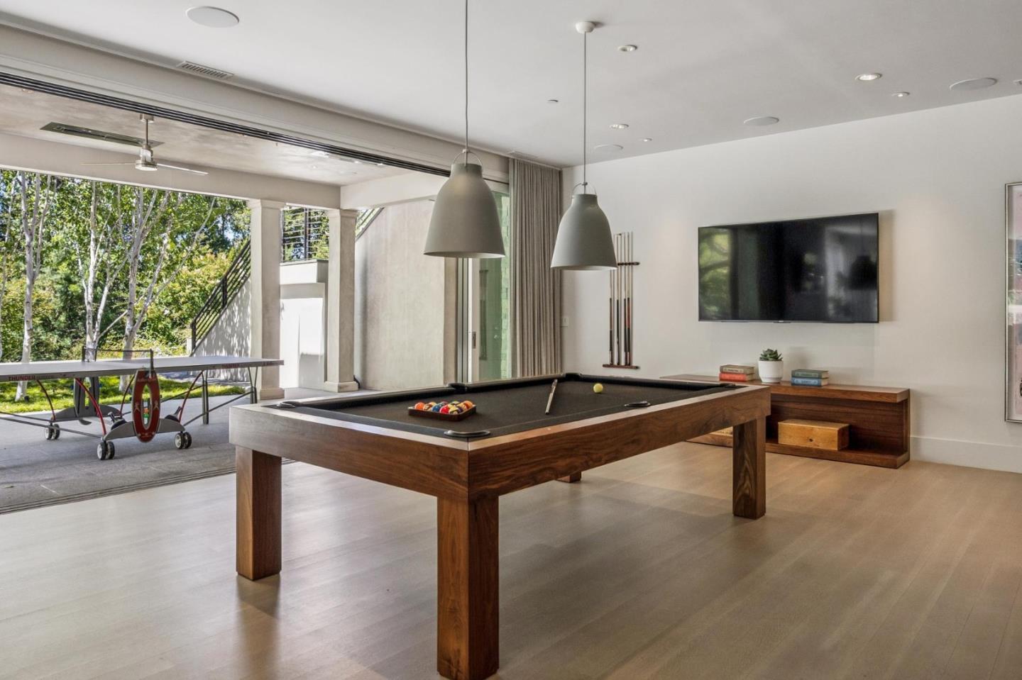 Detail Gallery Image 38 of 60 For 1 Tallwood Ct, Atherton,  CA 94027 - 6 Beds | 6/3 Baths