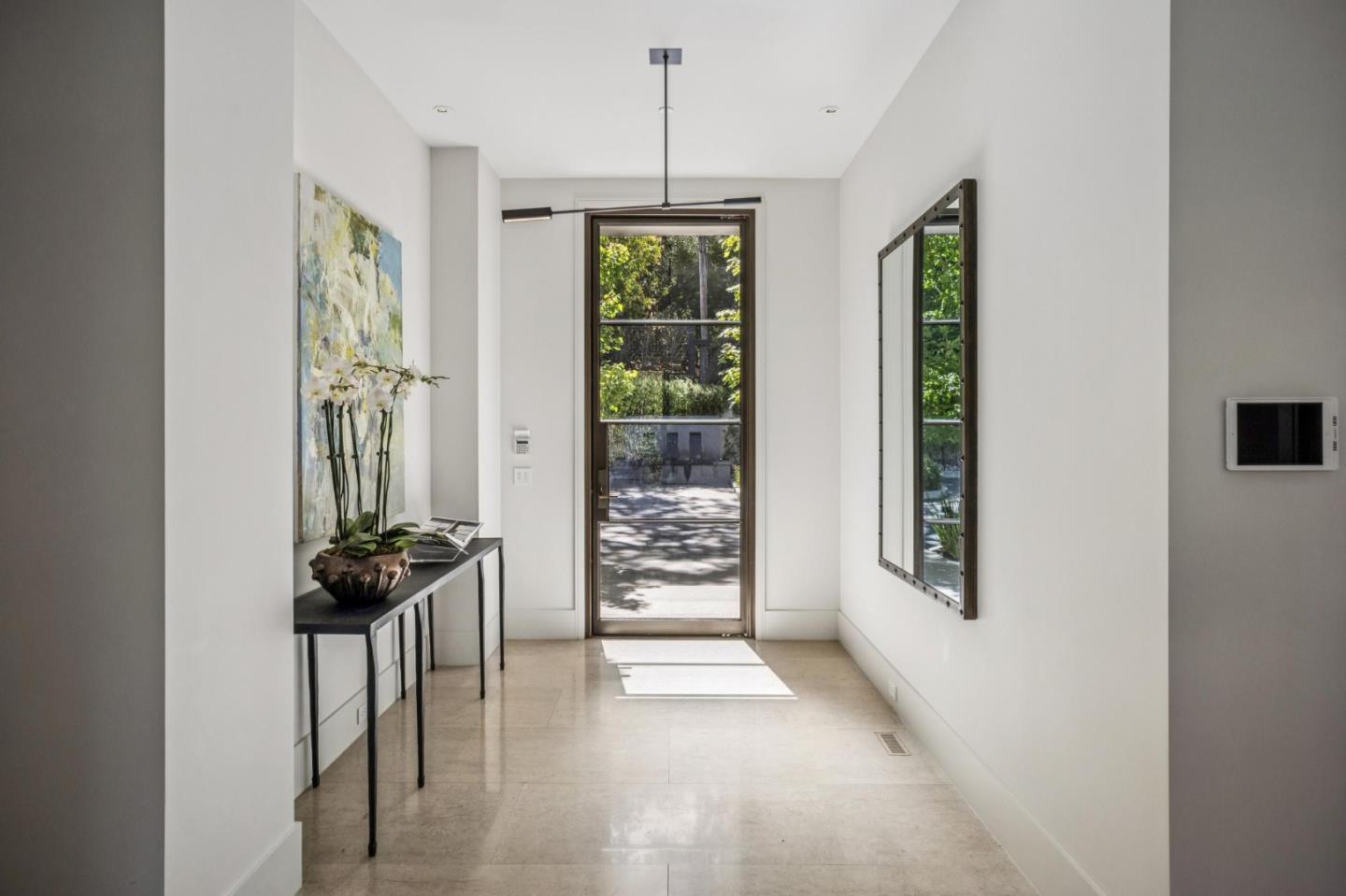Detail Gallery Image 5 of 60 For 1 Tallwood Ct, Atherton,  CA 94027 - 6 Beds | 6/3 Baths