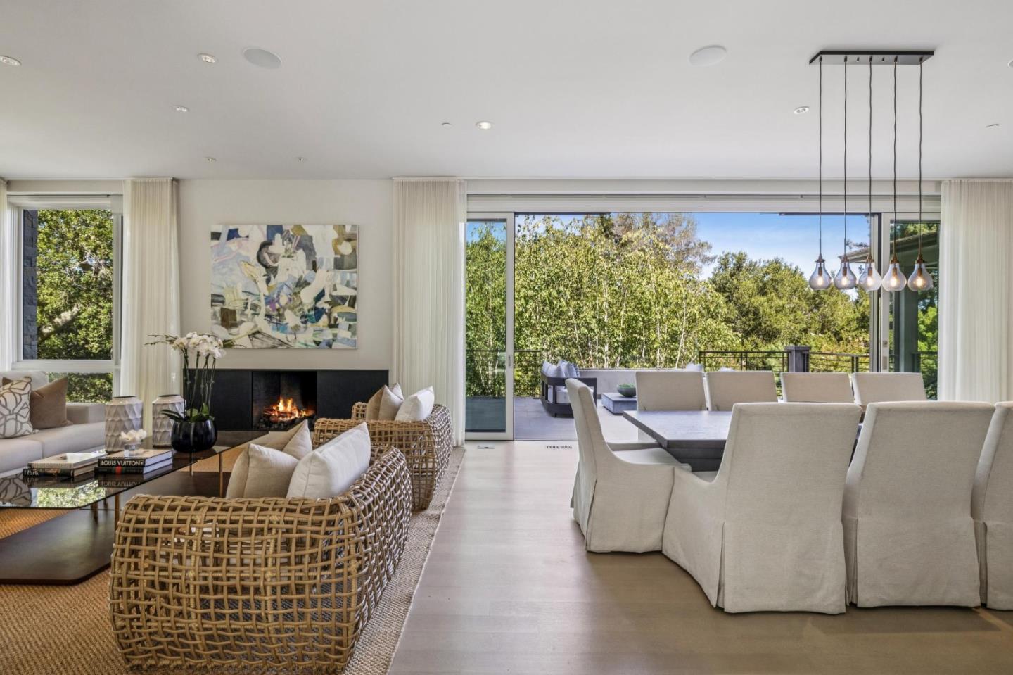 Detail Gallery Image 6 of 60 For 1 Tallwood Ct, Atherton,  CA 94027 - 6 Beds | 6/3 Baths