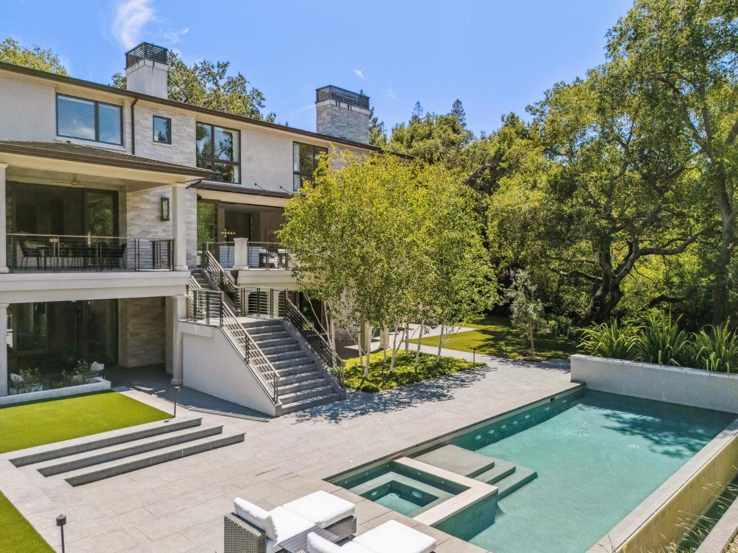 Detail Gallery Image 60 of 60 For 1 Tallwood Ct, Atherton,  CA 94027 - 6 Beds | 6/3 Baths