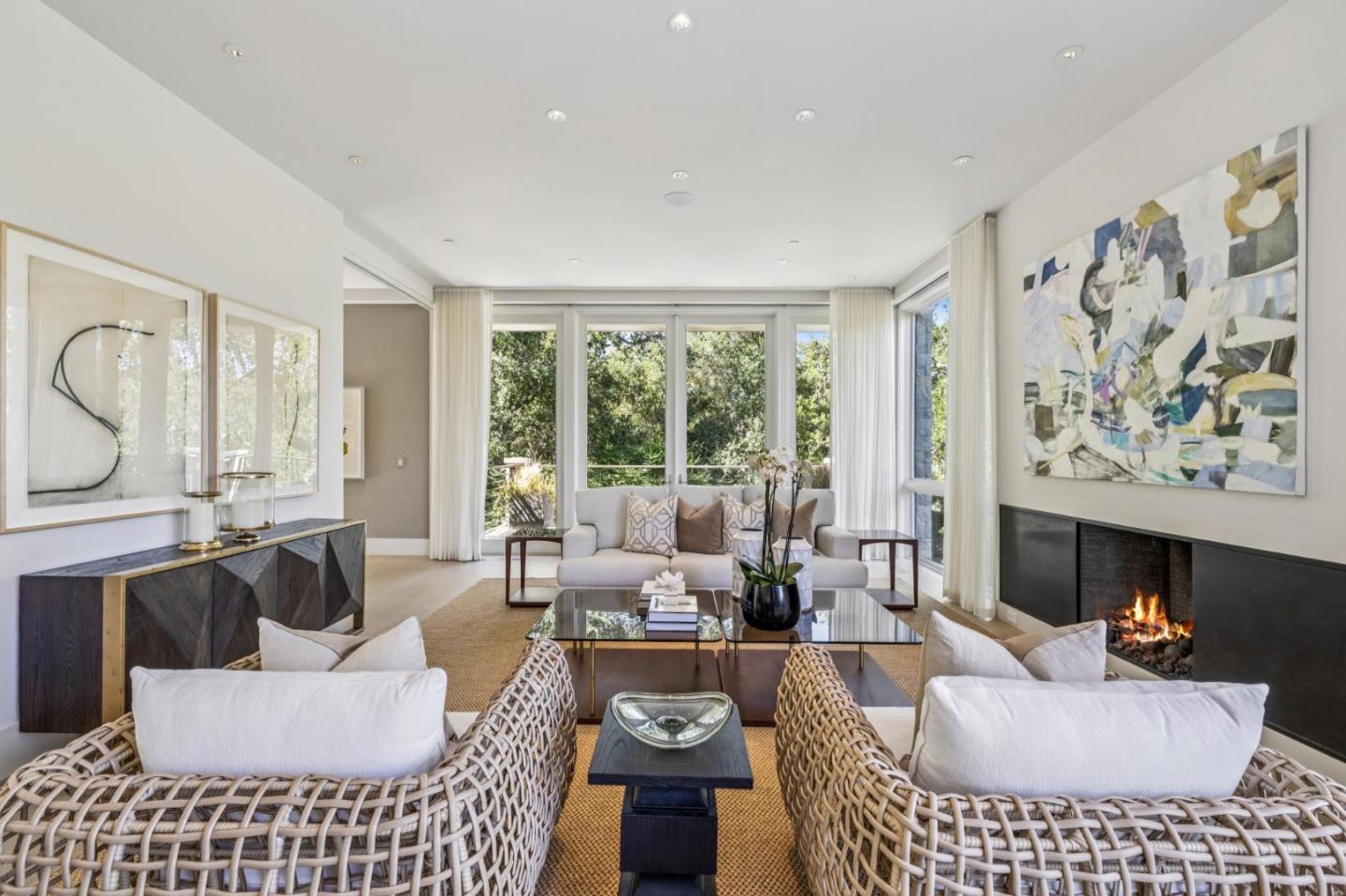 Detail Gallery Image 8 of 60 For 1 Tallwood Ct, Atherton,  CA 94027 - 6 Beds | 6/3 Baths
