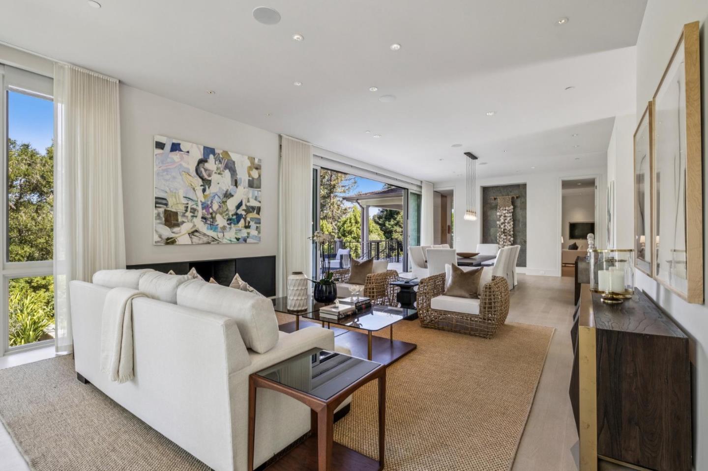 Detail Gallery Image 9 of 60 For 1 Tallwood Ct, Atherton,  CA 94027 - 6 Beds | 6/3 Baths