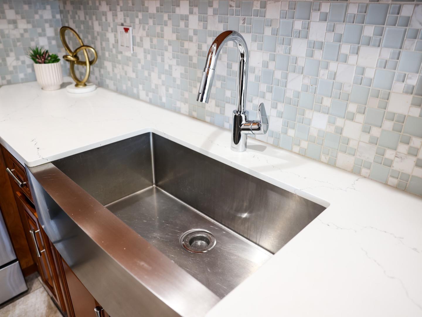 Detail Gallery Image 27 of 65 For 27941 Emerson Ave, Hayward,  CA 94545 - 3 Beds | 2 Baths