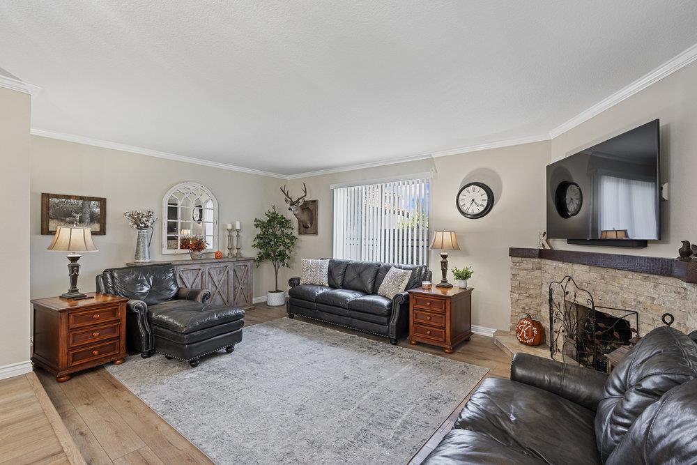 Detail Gallery Image 32 of 87 For 6490 Kings Pl, Gilroy,  CA 95020 - 5 Beds | 2/1 Baths