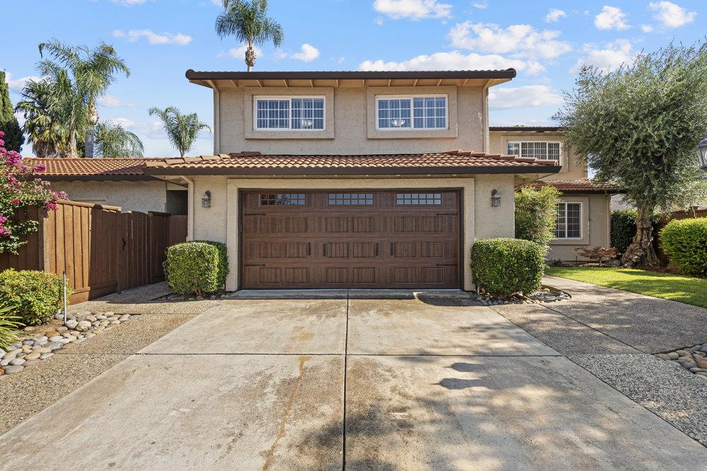 Detail Gallery Image 4 of 87 For 6490 Kings Pl, Gilroy,  CA 95020 - 5 Beds | 2/1 Baths