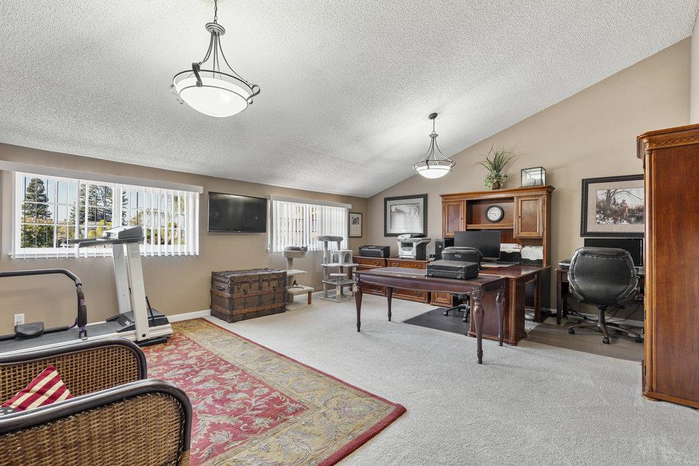 Detail Gallery Image 53 of 87 For 6490 Kings Pl, Gilroy,  CA 95020 - 5 Beds | 2/1 Baths