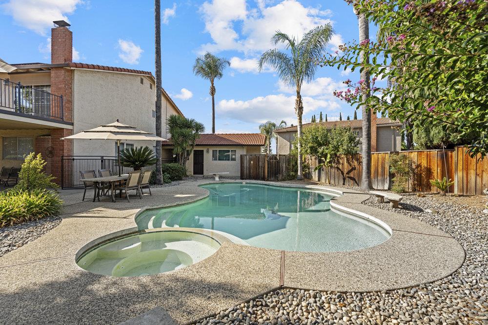 Detail Gallery Image 71 of 87 For 6490 Kings Pl, Gilroy,  CA 95020 - 5 Beds | 2/1 Baths