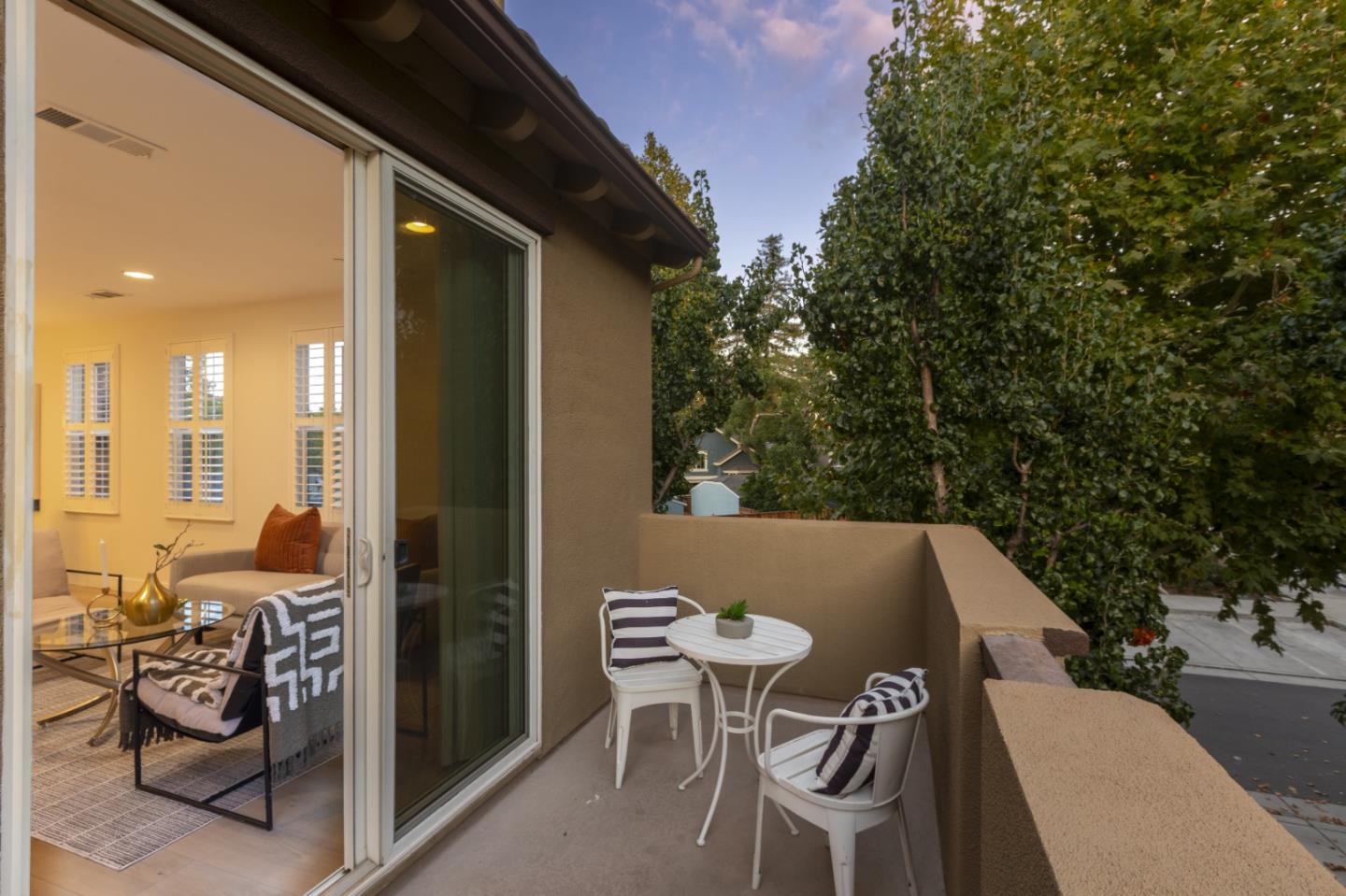 Detail Gallery Image 16 of 57 For 127 Muller Pl, San Jose,  CA 95126 - 3 Beds | 3/1 Baths