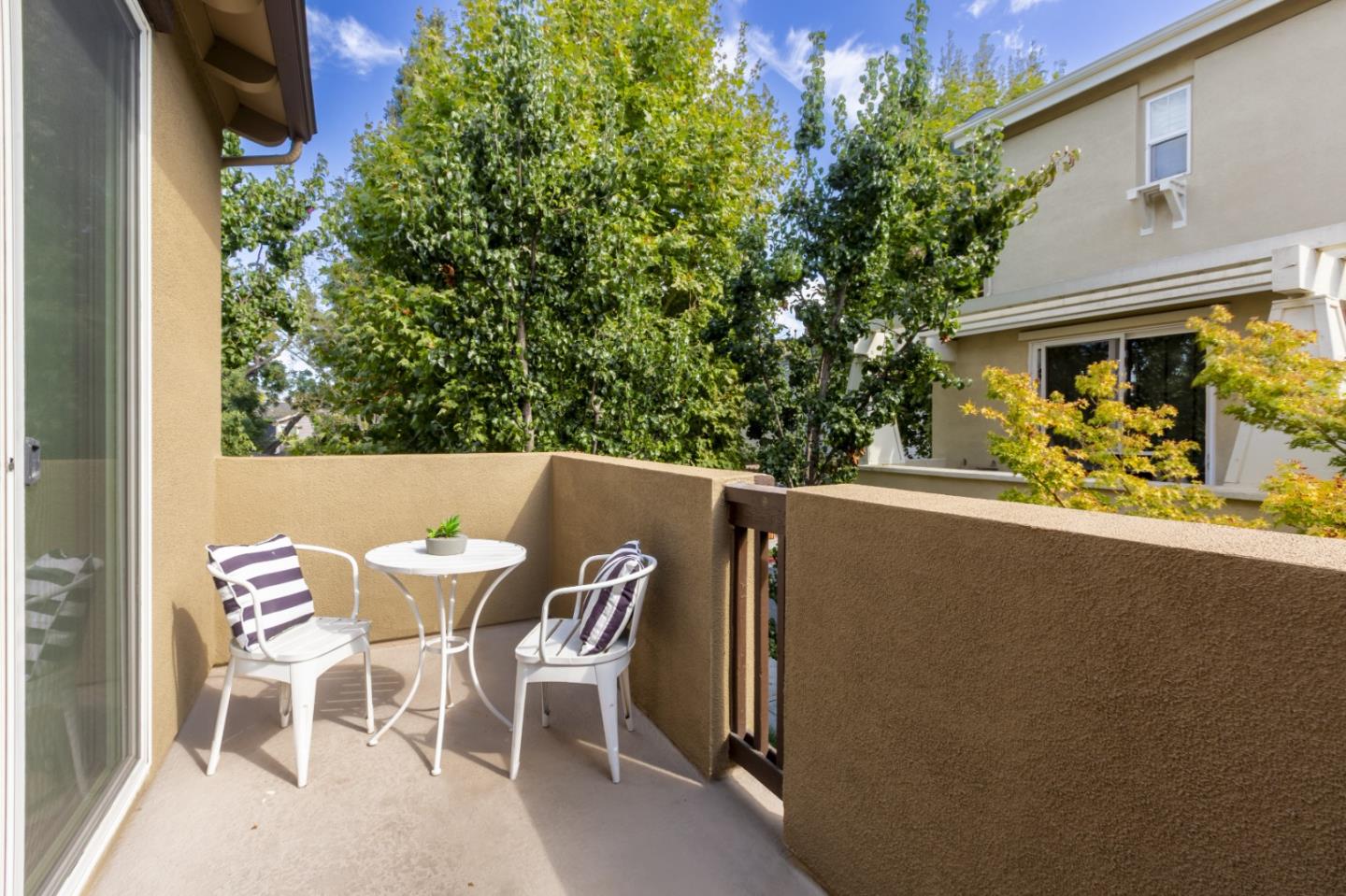 Detail Gallery Image 17 of 57 For 127 Muller Pl, San Jose,  CA 95126 - 3 Beds | 3/1 Baths