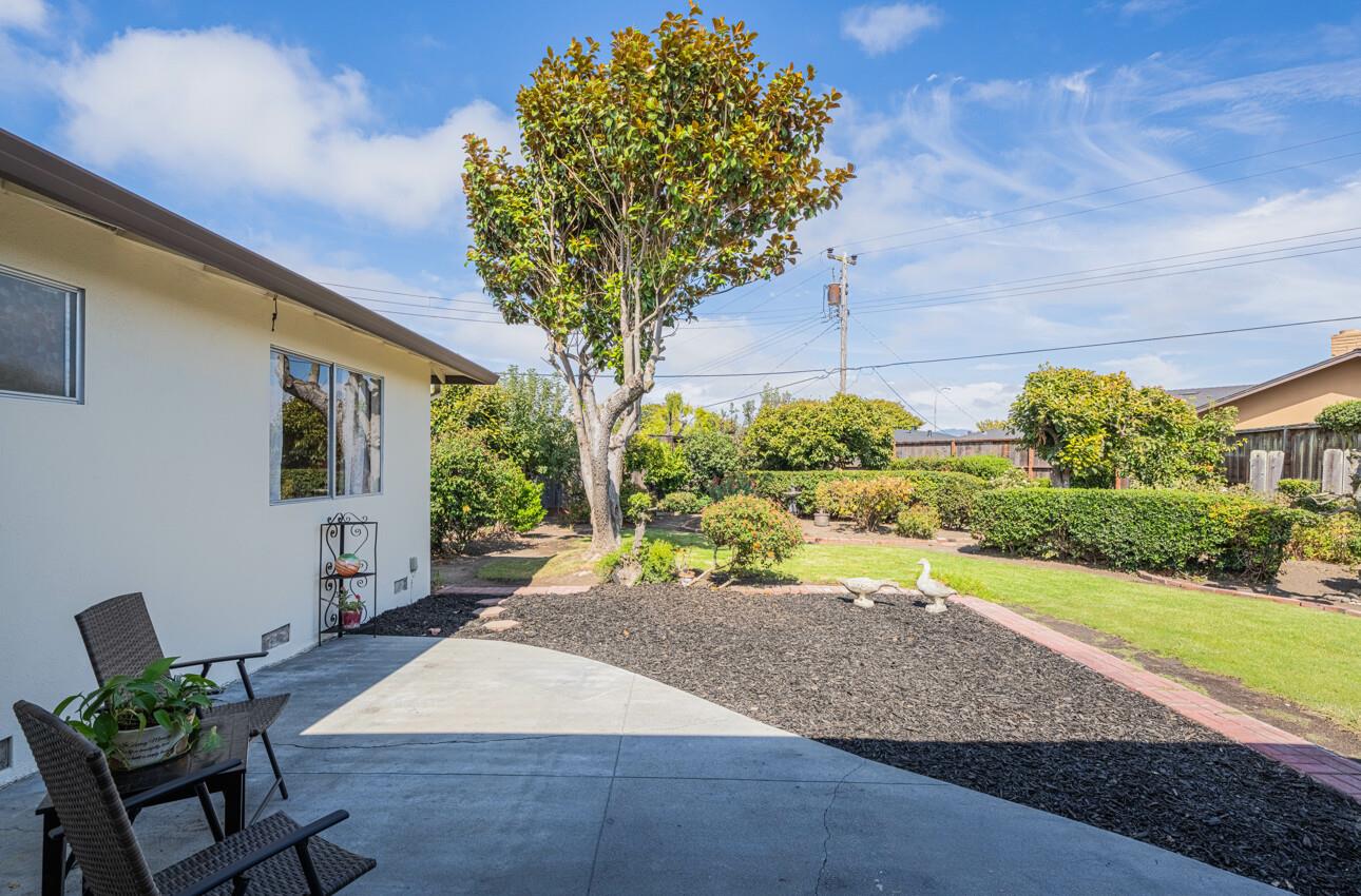 Detail Gallery Image 18 of 47 For 17 San Marcos Ct, Salinas,  CA 93901 - 3 Beds | 2 Baths
