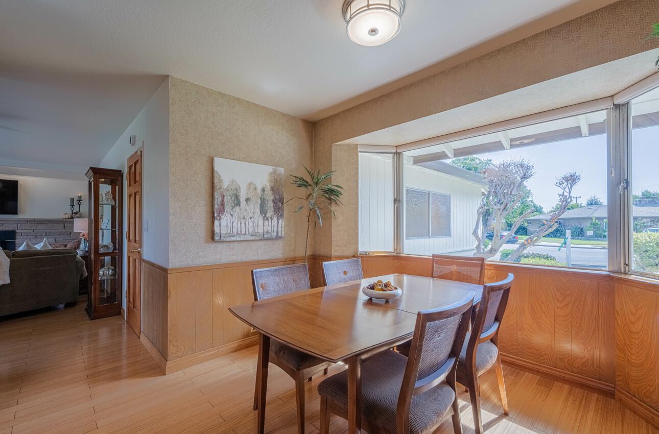 Detail Gallery Image 9 of 47 For 17 San Marcos Ct, Salinas,  CA 93901 - 3 Beds | 2 Baths