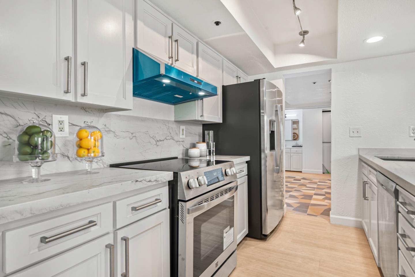 Detail Gallery Image 13 of 35 For 165 Forest Ave 2a,  Palo Alto,  CA 94301 - 2 Beds | 2 Baths