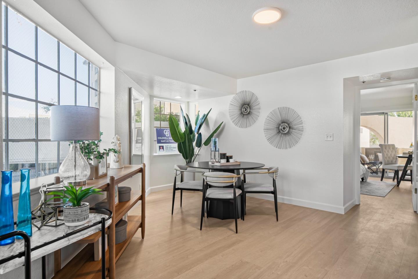 Detail Gallery Image 16 of 35 For 165 Forest Ave 2a,  Palo Alto,  CA 94301 - 2 Beds | 2 Baths