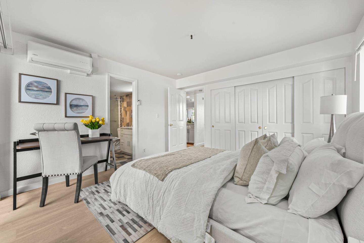 Detail Gallery Image 24 of 35 For 165 Forest Ave 2a,  Palo Alto,  CA 94301 - 2 Beds | 2 Baths