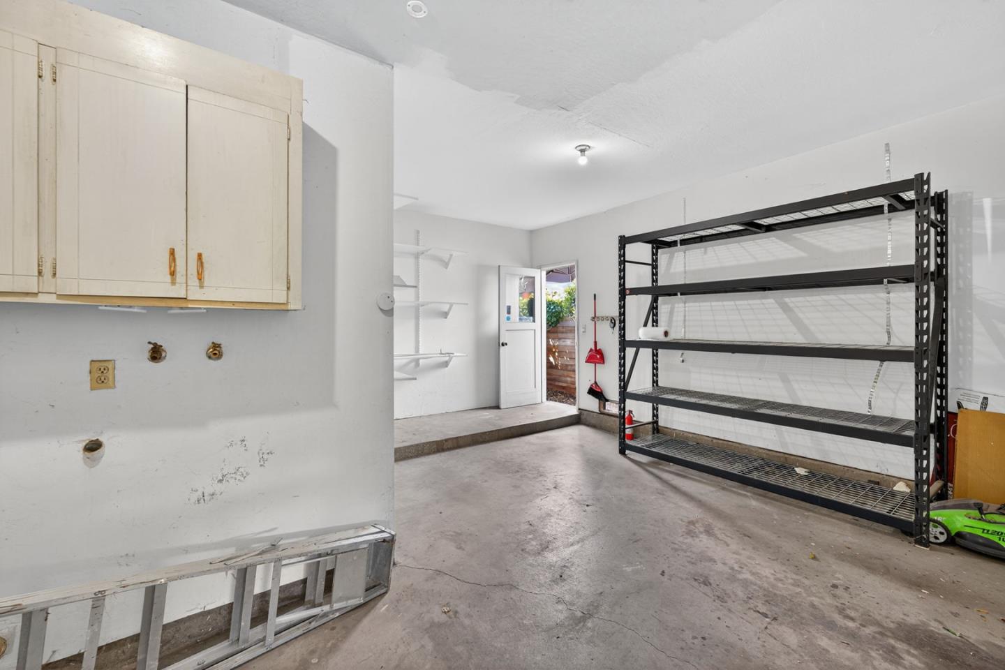 Detail Gallery Image 17 of 38 For 3129 Trinity Place, San Jose,  CA 95124 - – Beds | – Baths
