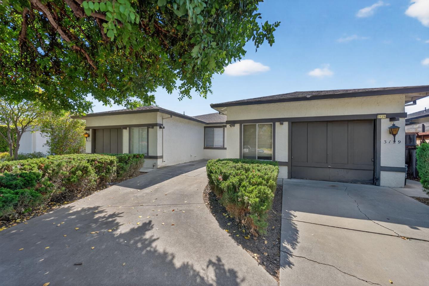 Detail Gallery Image 2 of 38 For 3129 Trinity Place, San Jose,  CA 95124 - – Beds | – Baths