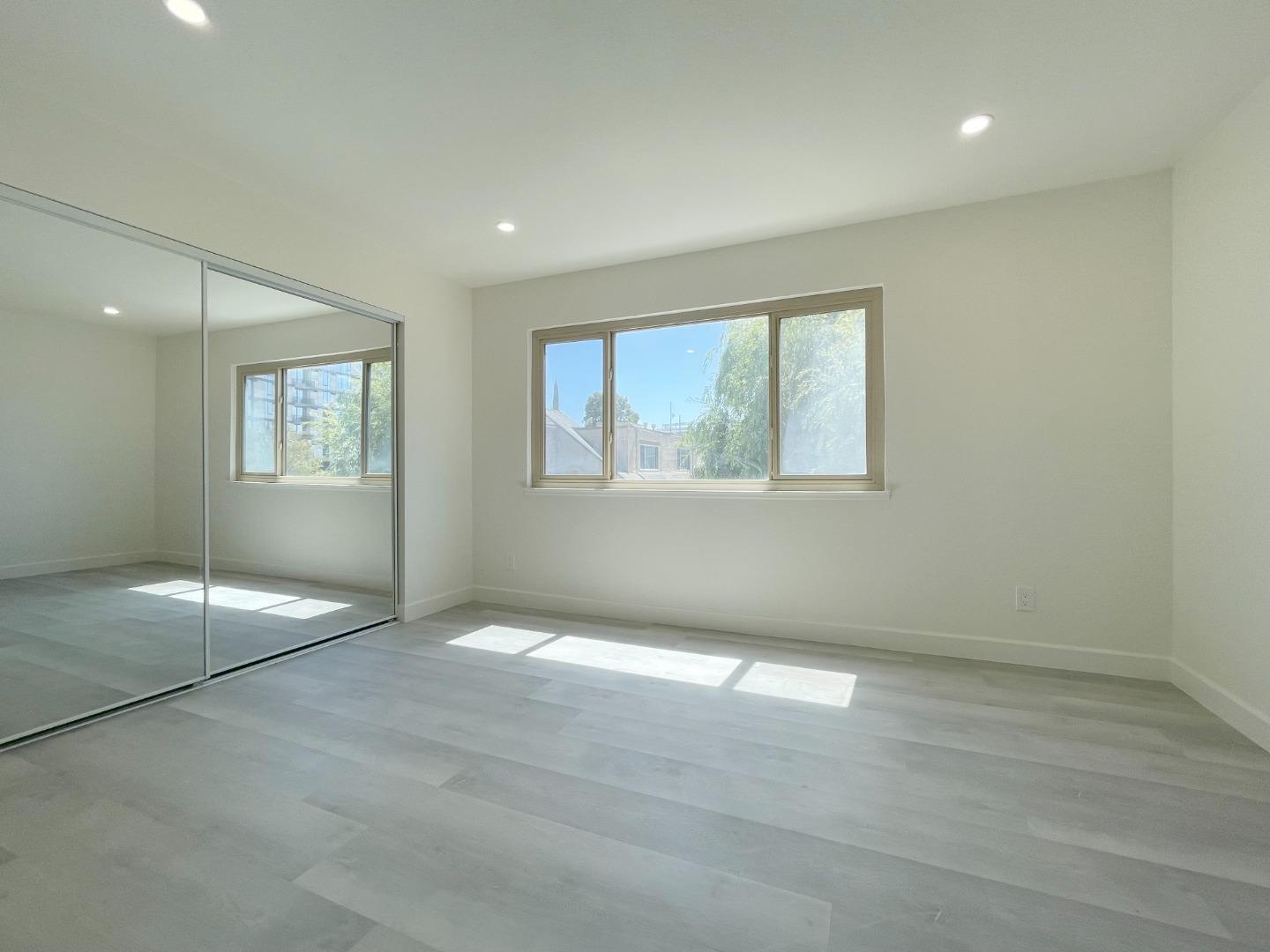 Detail Gallery Image 10 of 18 For 5070 Plaza Corona, Santa Clara,  CA 95054 - 3 Beds | 1/1 Baths