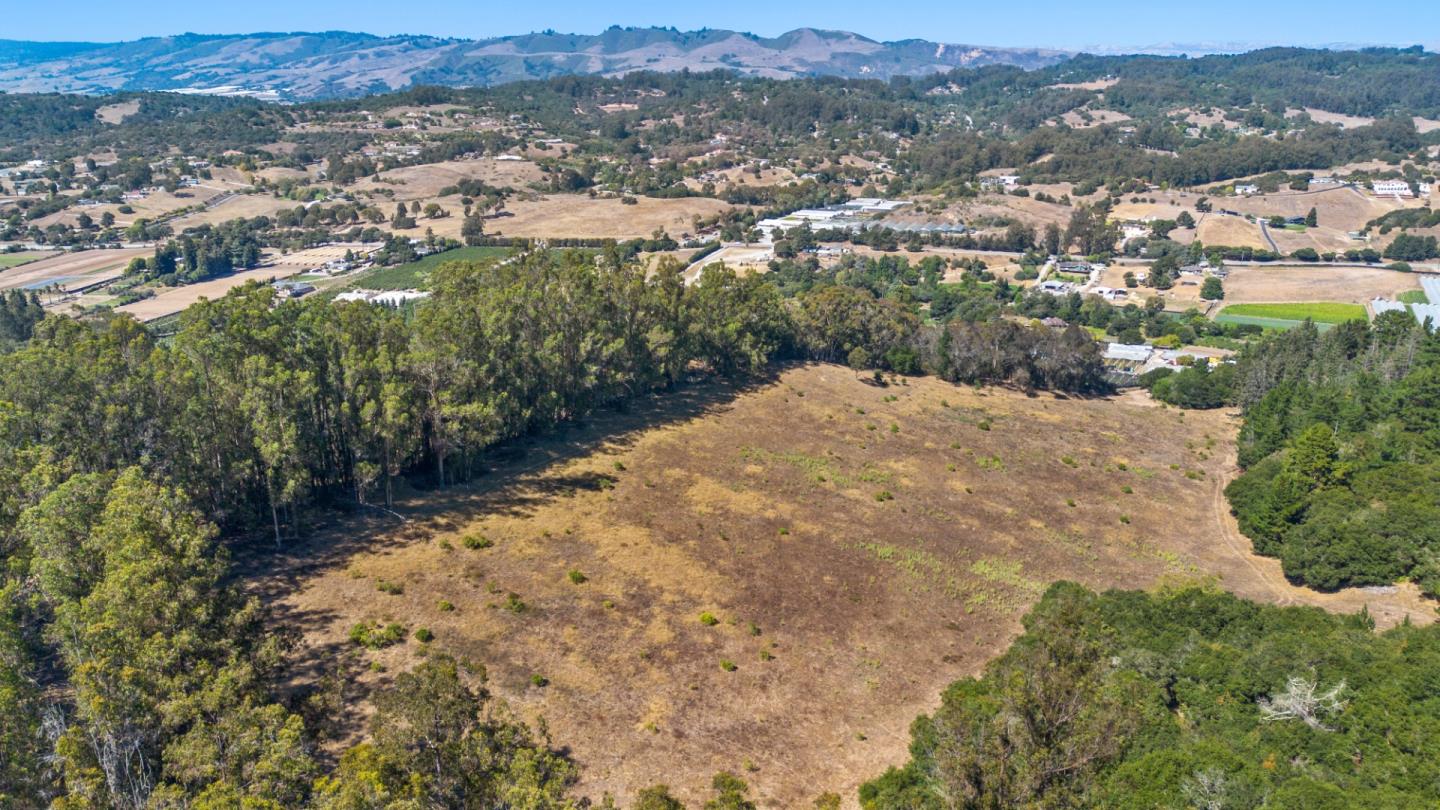 Detail Gallery Image 5 of 21 For 70 Corey Rd, Aromas,  CA 95004 - – Beds | – Baths