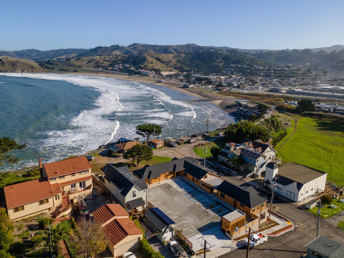 Detail Gallery Image 22 of 29 For 1200 Danmann #C,  Pacifica,  CA 94044 - 2 Beds | 1 Baths