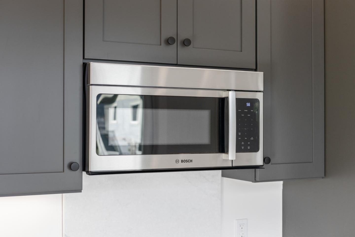 Detail Gallery Image 6 of 29 For 1200 Danmann #C,  Pacifica,  CA 94044 - 2 Beds | 1 Baths