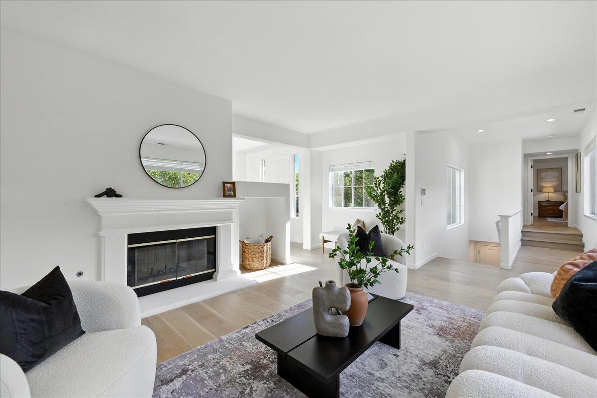 Detail Gallery Image 35 of 87 For 8 Parkgrove Dr, South San Francisco,  CA 94080 - 4 Beds | 3/1 Baths