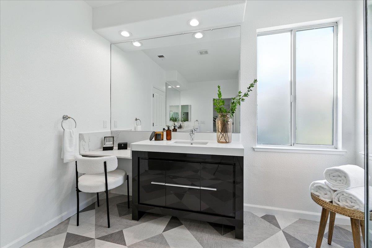 Detail Gallery Image 45 of 87 For 8 Parkgrove Dr, South San Francisco,  CA 94080 - 4 Beds | 3/1 Baths