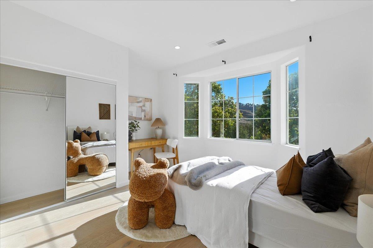Detail Gallery Image 58 of 87 For 8 Parkgrove Dr, South San Francisco,  CA 94080 - 4 Beds | 3/1 Baths