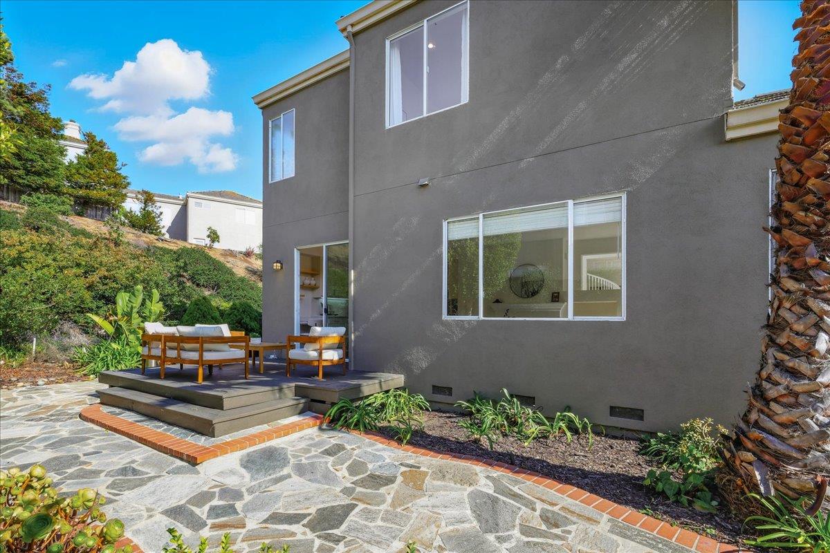 Detail Gallery Image 77 of 87 For 8 Parkgrove Dr, South San Francisco,  CA 94080 - 4 Beds | 3/1 Baths