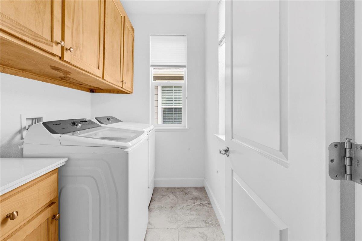 Detail Gallery Image 38 of 45 For 2731 Bungalow Dr, Marina,  CA 93933 - 3 Beds | 2/1 Baths