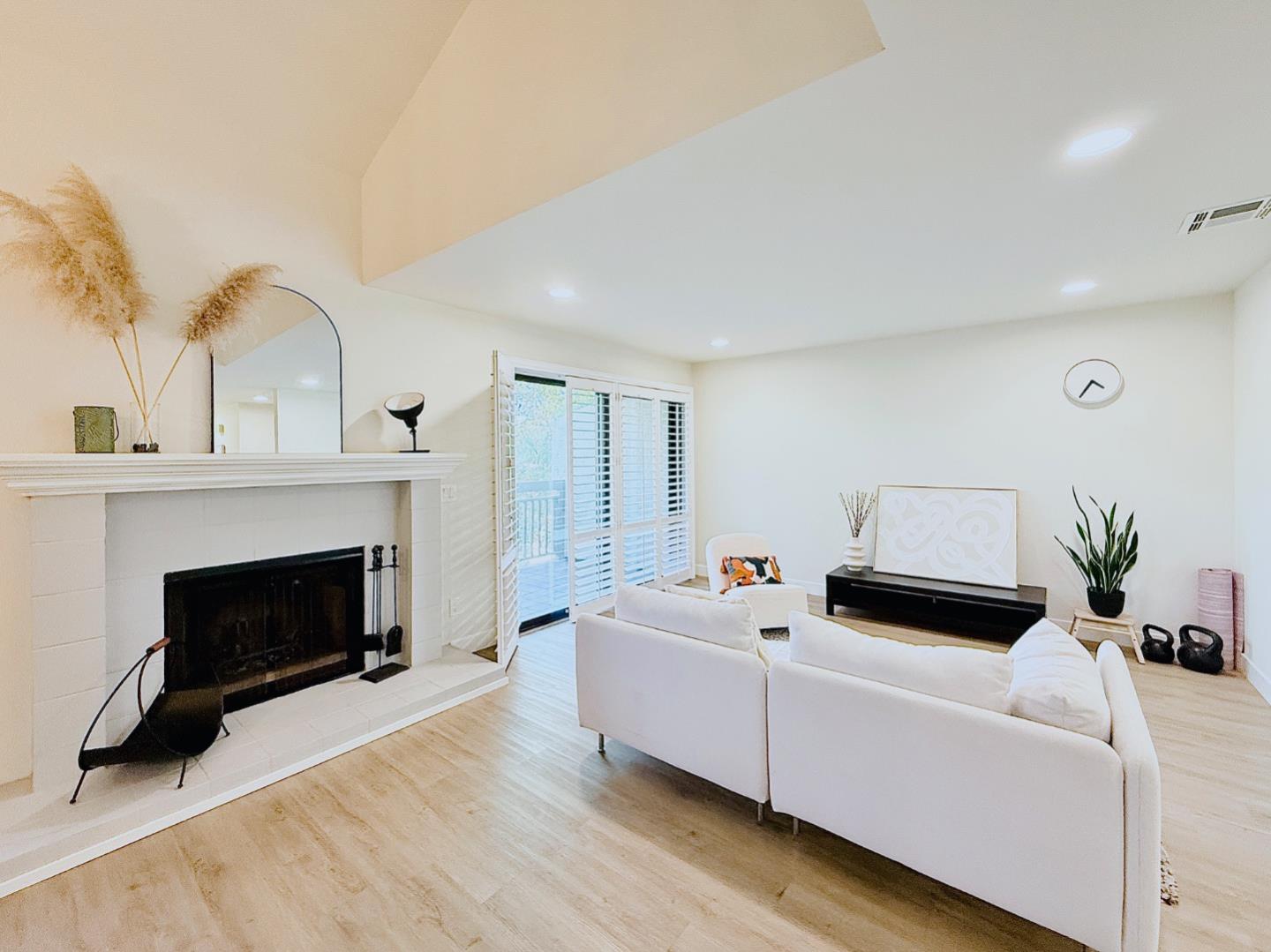 Detail Gallery Image 1 of 20 For 3705 Terstena Pl #201,  Santa Clara,  CA 95051 - 2 Beds | 2 Baths