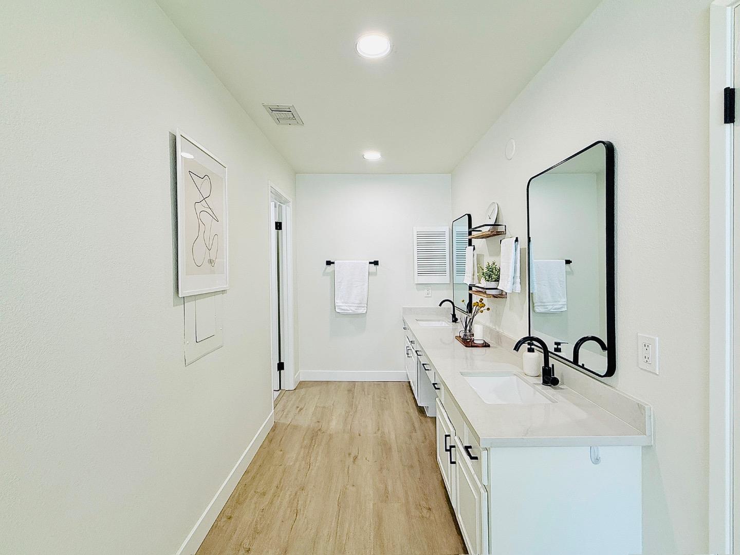 Detail Gallery Image 16 of 20 For 3705 Terstena Pl #201,  Santa Clara,  CA 95051 - 2 Beds | 2 Baths