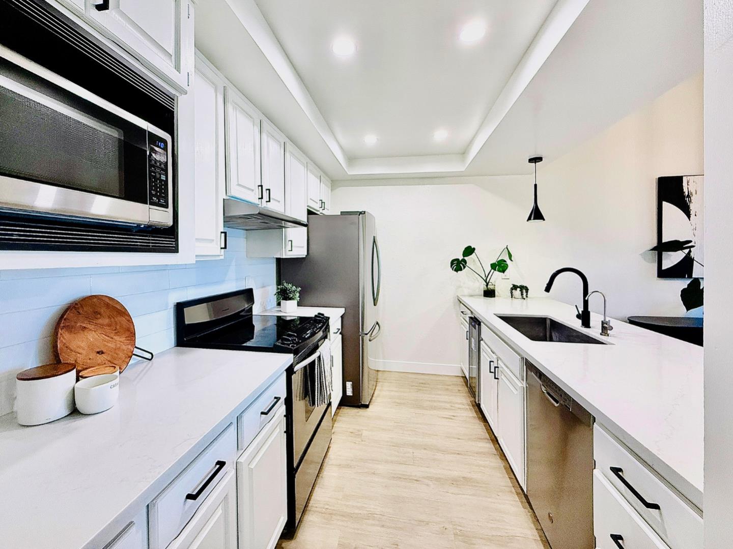 Detail Gallery Image 6 of 20 For 3705 Terstena Pl #201,  Santa Clara,  CA 95051 - 2 Beds | 2 Baths