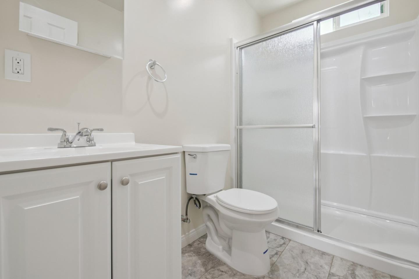 Detail Gallery Image 10 of 14 For 366 E 55th St, Los Angeles,  CA 90011 - 2 Beds | 1 Baths