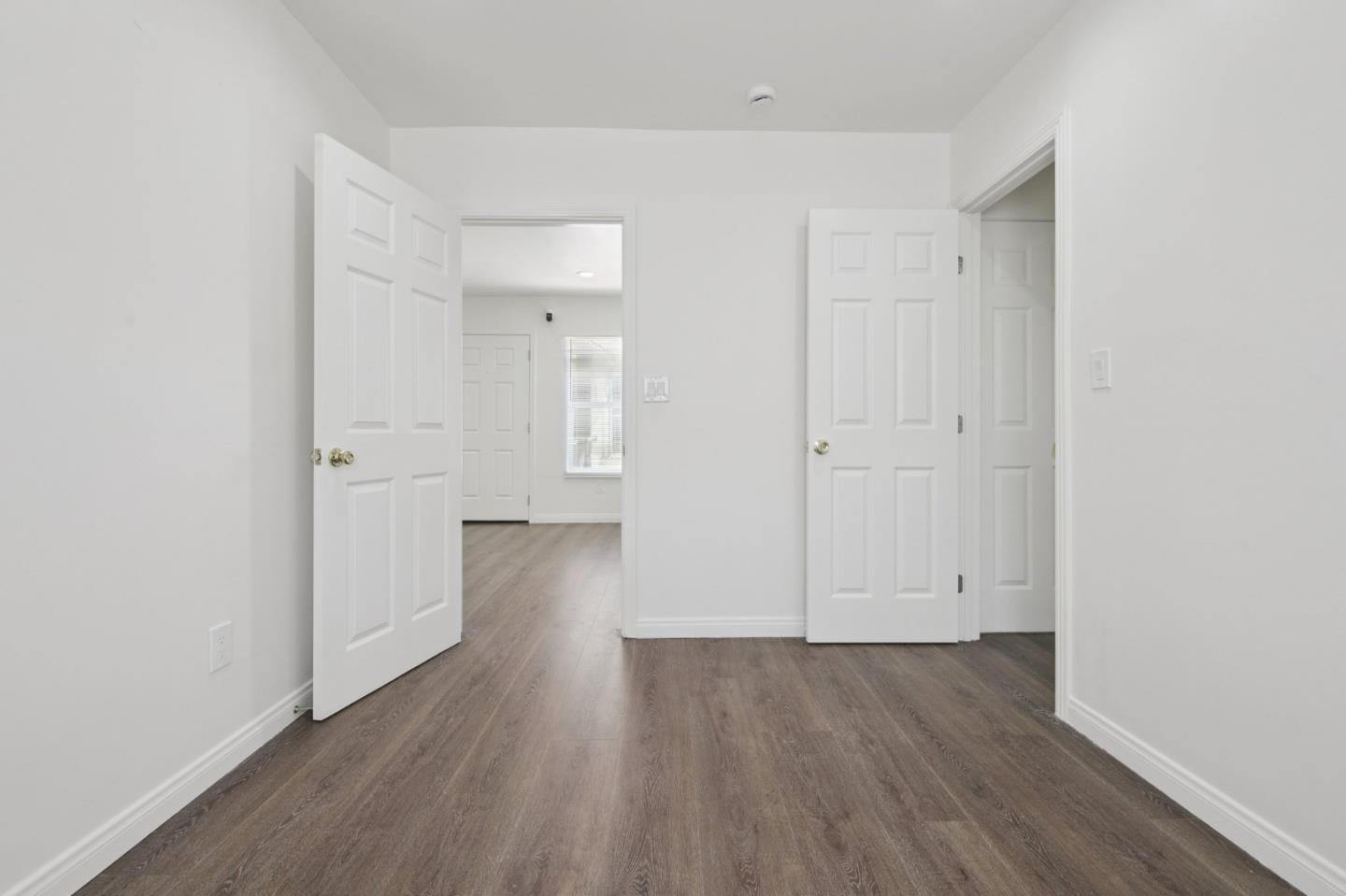 Detail Gallery Image 12 of 14 For 366 E 55th St, Los Angeles,  CA 90011 - 2 Beds | 1 Baths