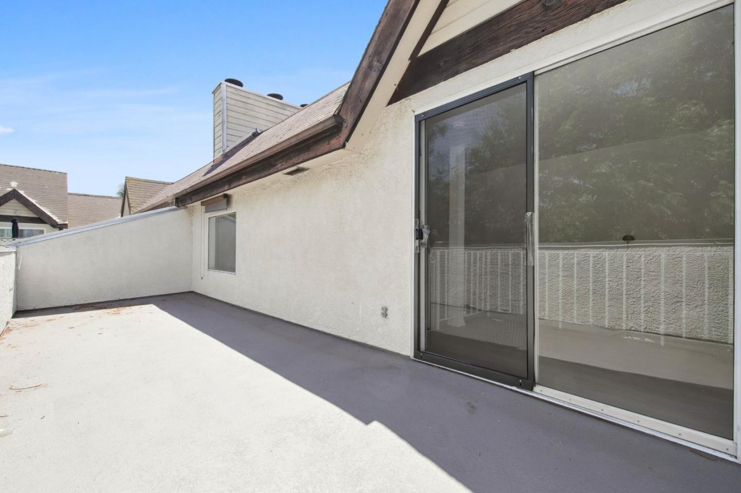 Detail Gallery Image 15 of 18 For 14937 Dickens St #209,  Sherman Oaks,  CA 91403 - 2 Beds | 2 Baths