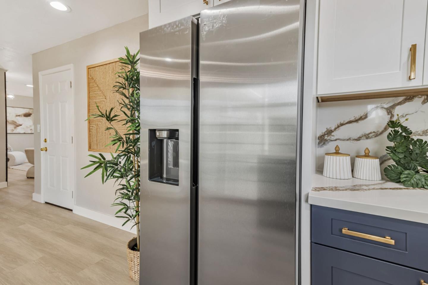 Detail Gallery Image 11 of 32 For 905 S Capitol Ave, San Jose,  CA 95127 - 4 Beds | 2 Baths