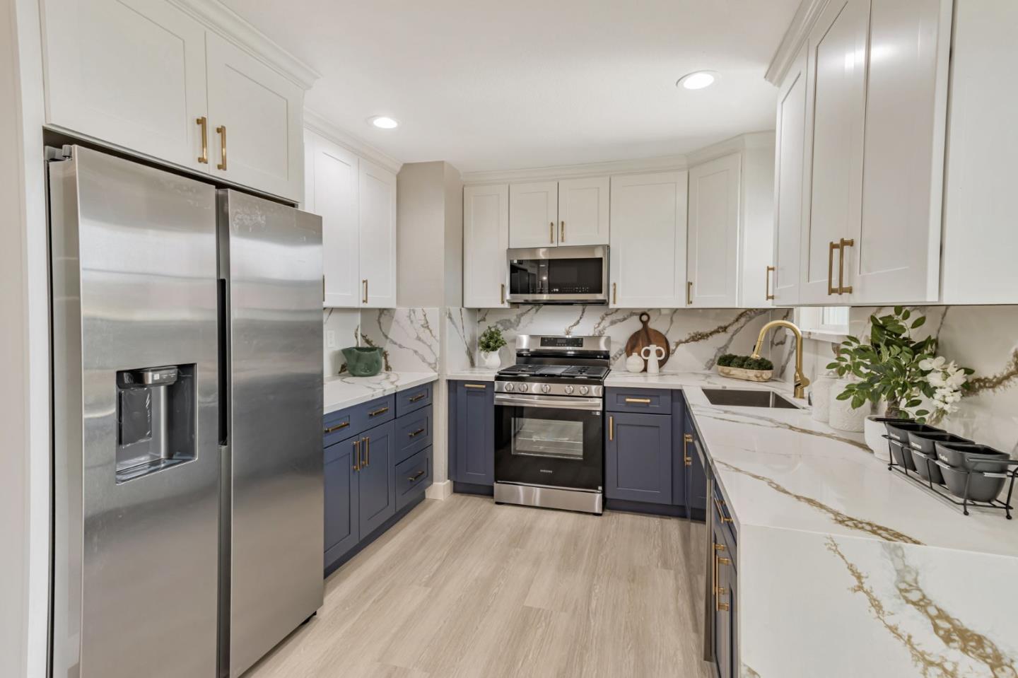 Detail Gallery Image 13 of 32 For 905 S Capitol Ave, San Jose,  CA 95127 - 4 Beds | 2 Baths