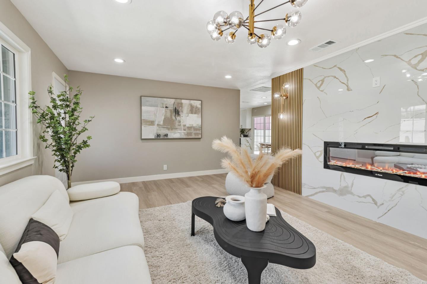Detail Gallery Image 7 of 32 For 905 S Capitol Ave, San Jose,  CA 95127 - 4 Beds | 2 Baths