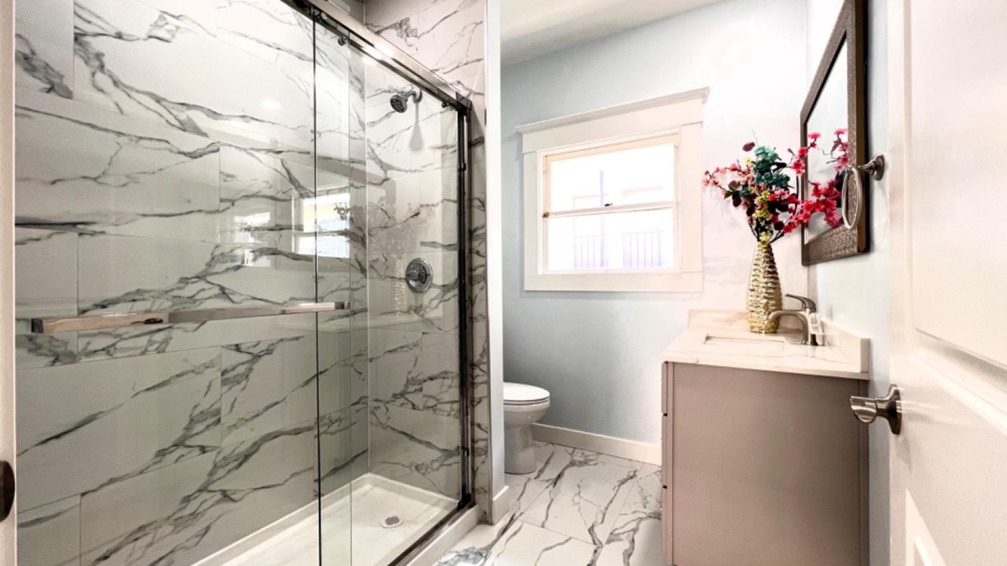 Detail Gallery Image 13 of 40 For 1729 28th Ave, Oakland,  CA 94601 - – Beds | – Baths