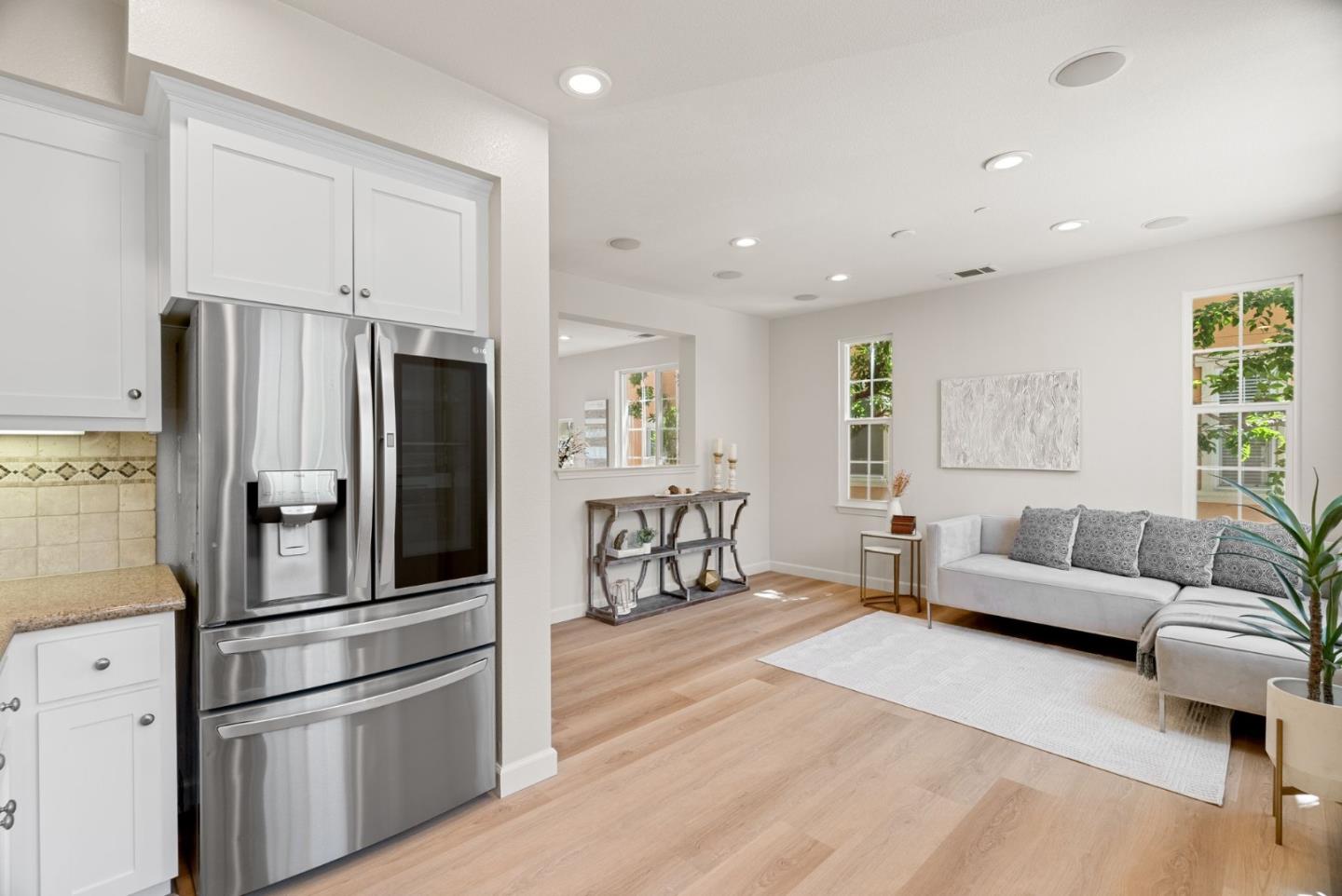 Detail Gallery Image 23 of 54 For 4064 Rivermark Pkwy, Santa Clara,  CA 95054 - 3 Beds | 2/1 Baths